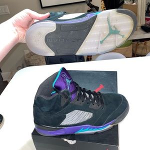 “Black Grapes” - VNDS - Jordan Retro 5 - worn 2x-Includes all original packaging